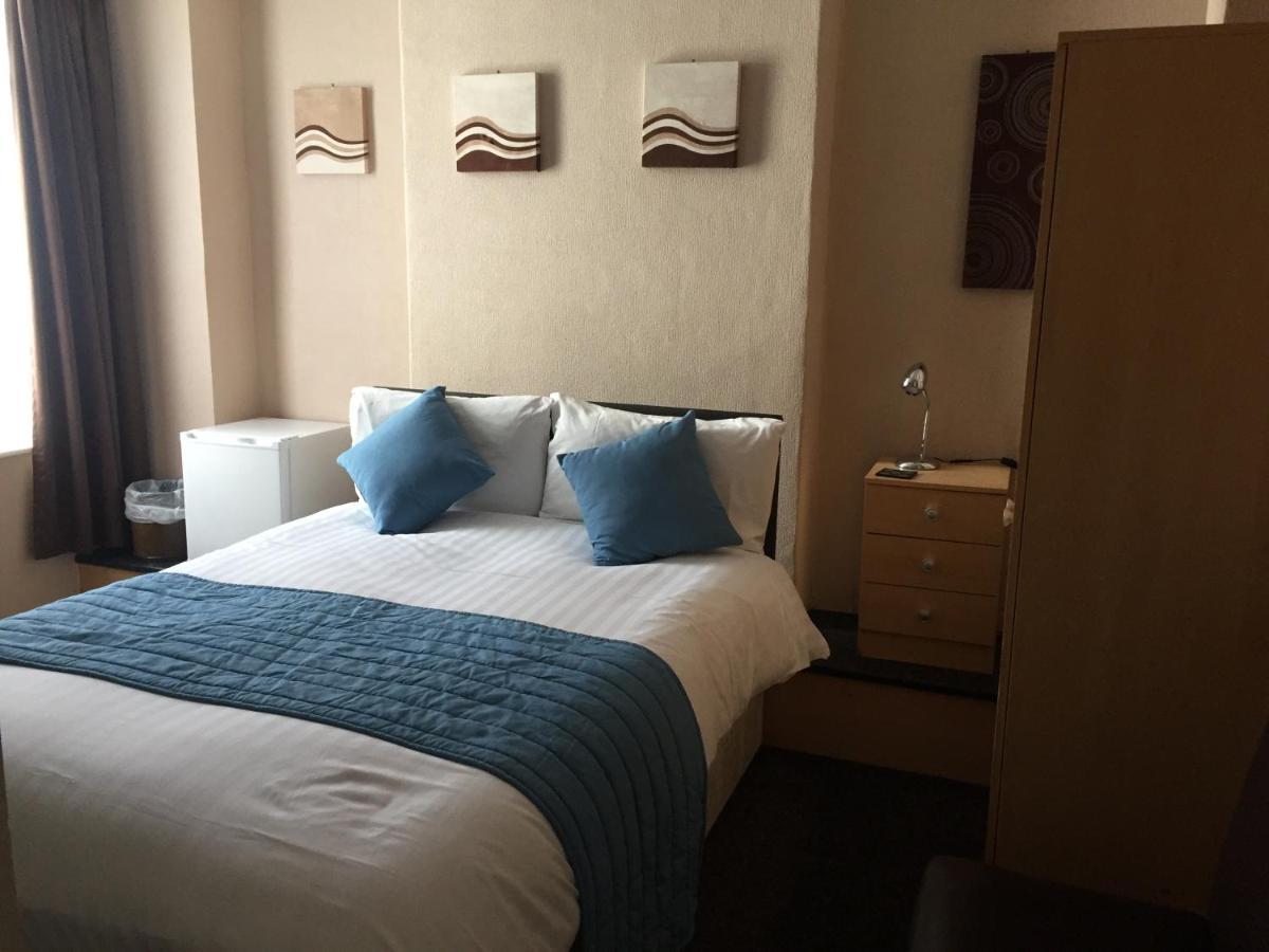 בלקפול Rosebank Villa מראה חיצוני תמונה